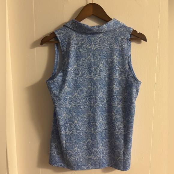 NWT Travis Mathew Featherweight Printed Golf Polo Light Blue Floral Sleeveless - Picture 4 of 5